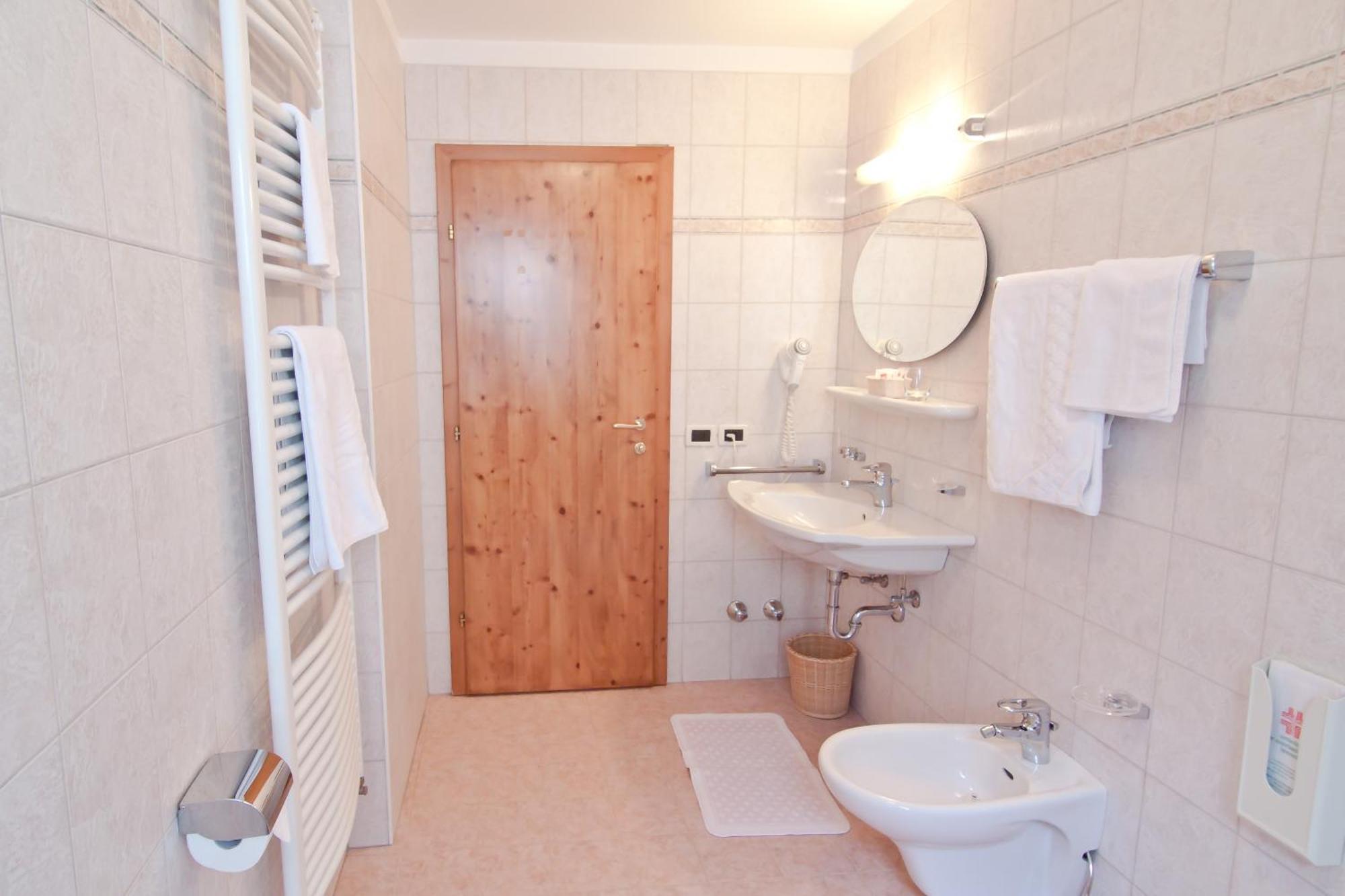 Hotel San Leonardo Badia  Zewnętrze zdjęcie